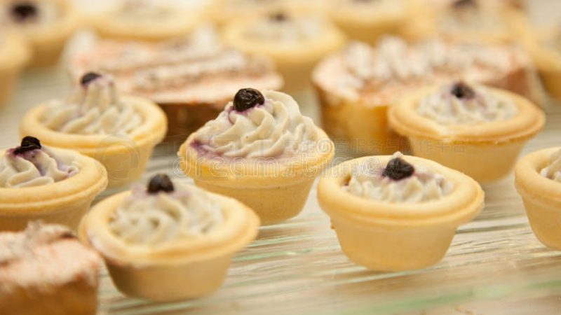 烘焙原料定制包装的价格由以下几部分构成：