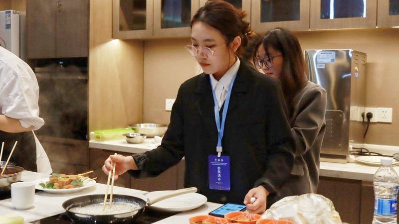 水果软糖定制OEM代工：揭秘定制化糖果生产的秘密